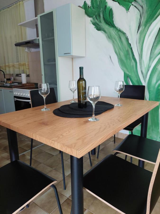 Apartman Marija II Omišalj Eksteriør billede