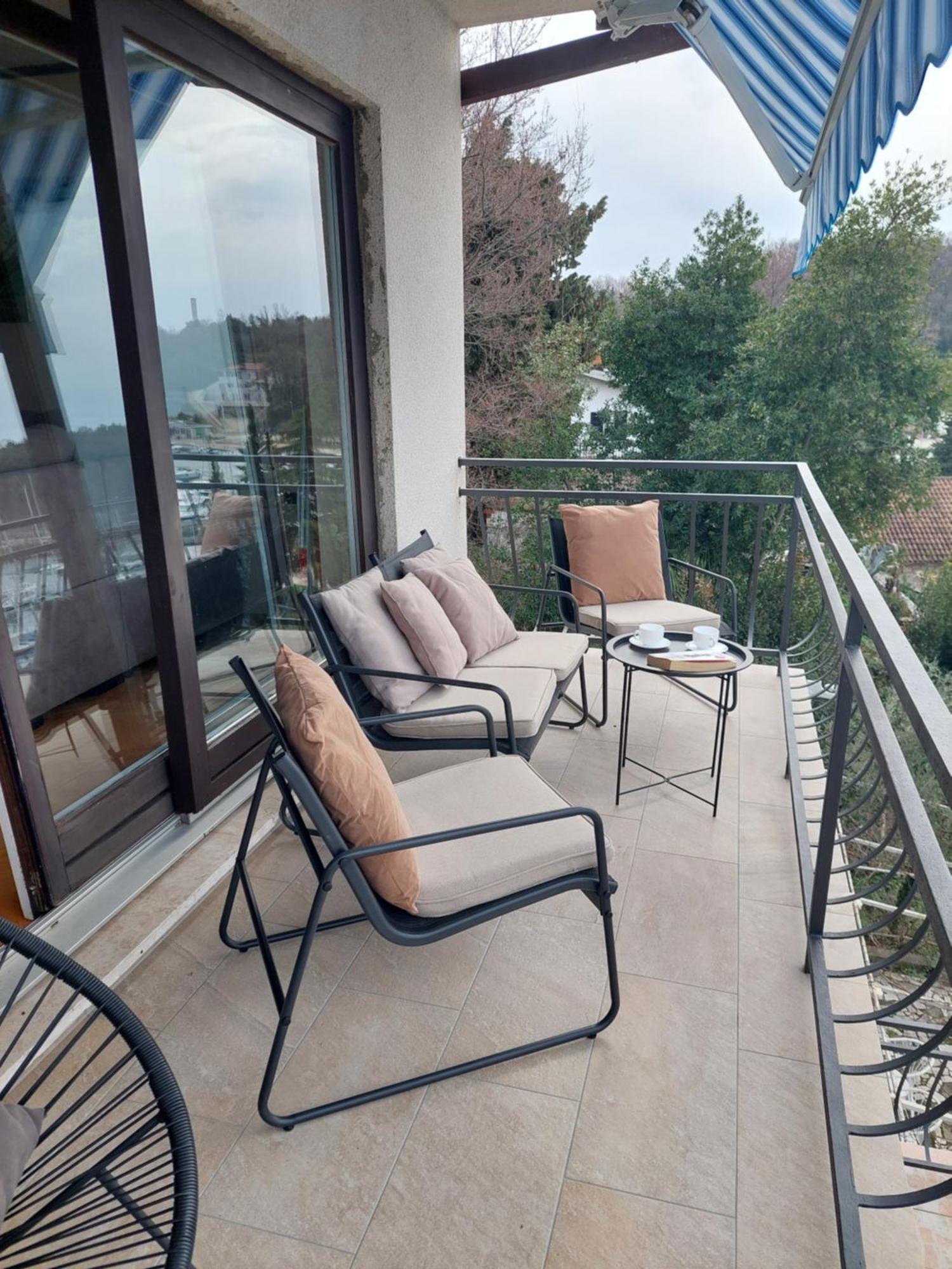 Apartman Marija II Omišalj Eksteriør billede